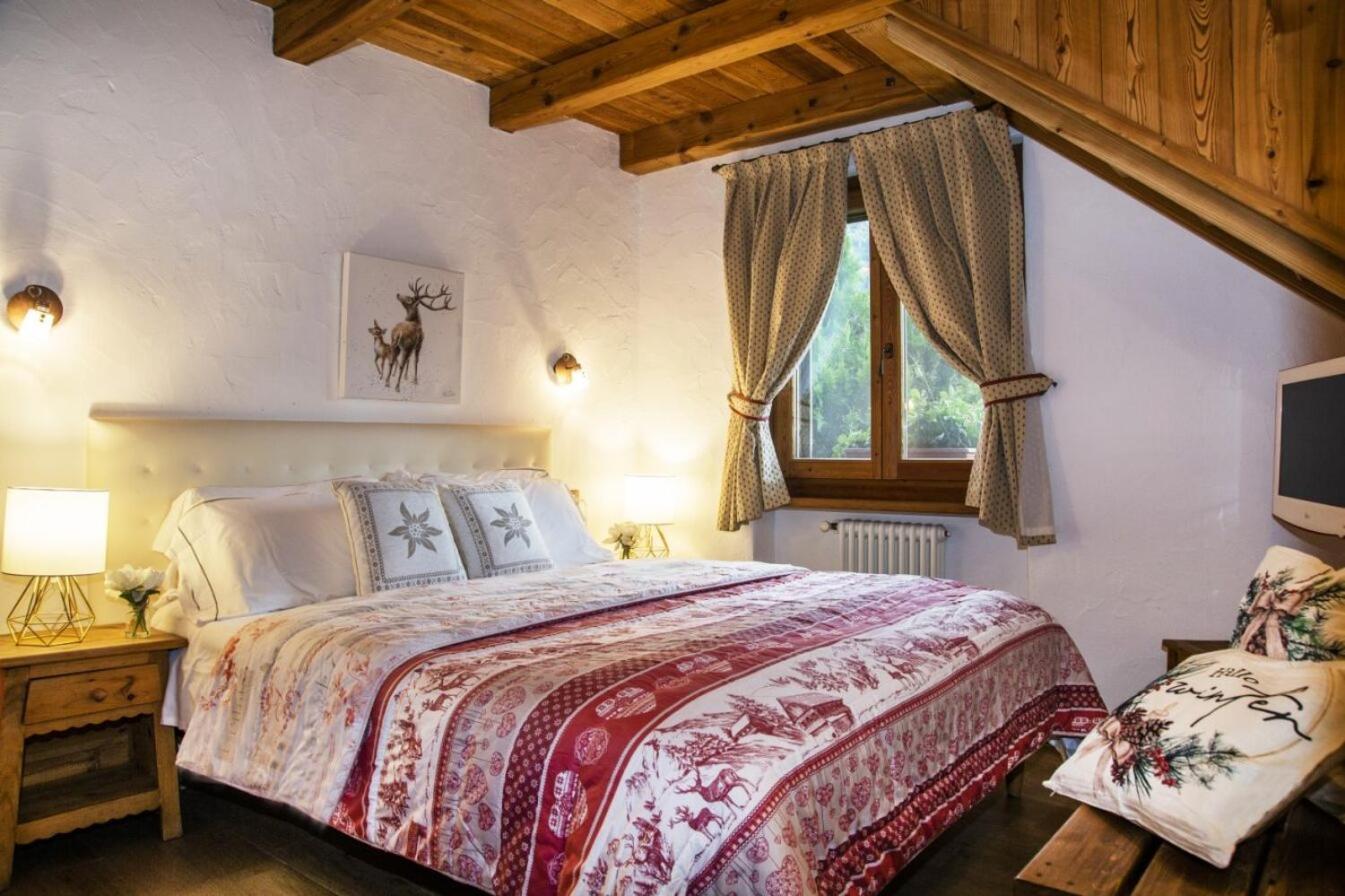 Bijoux Des Alpes - Mont Blanc Village La Salle Rum bild