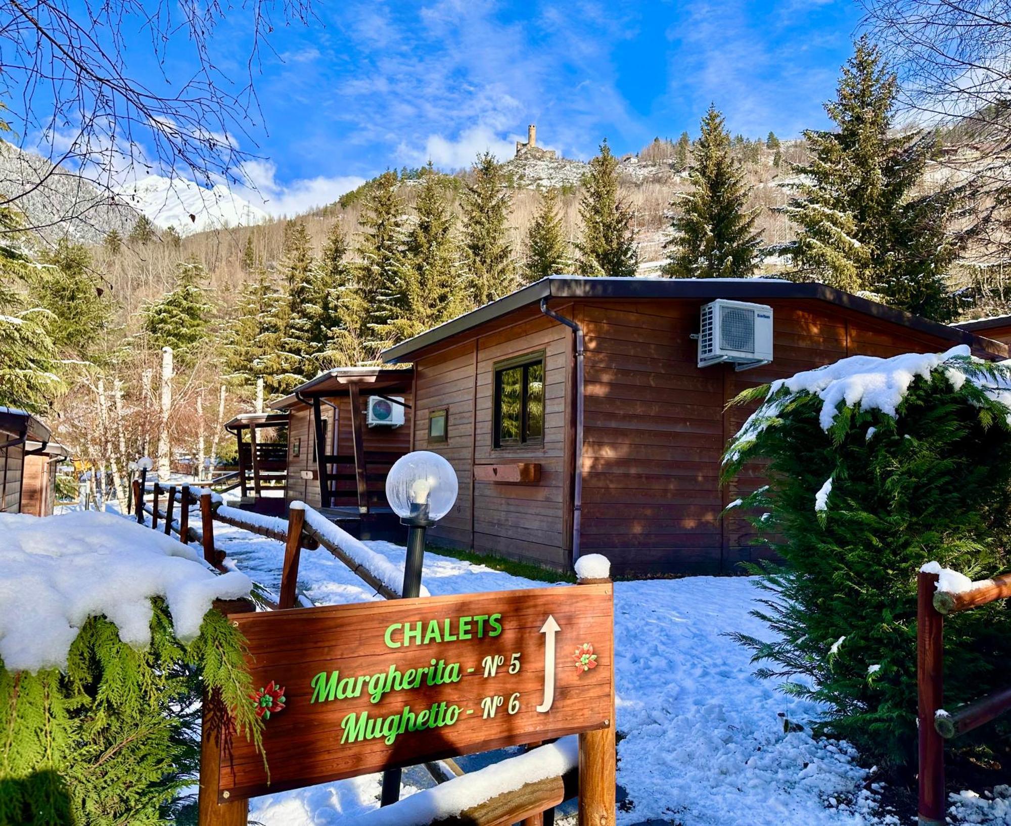 Bijoux Des Alpes - Mont Blanc Village La Salle Exteriör bild